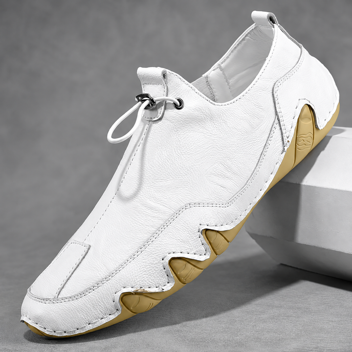 Heskey Leather Trainer