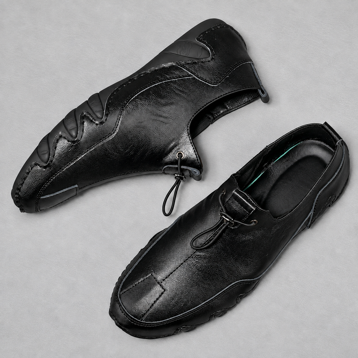 Heskey Leather Trainer