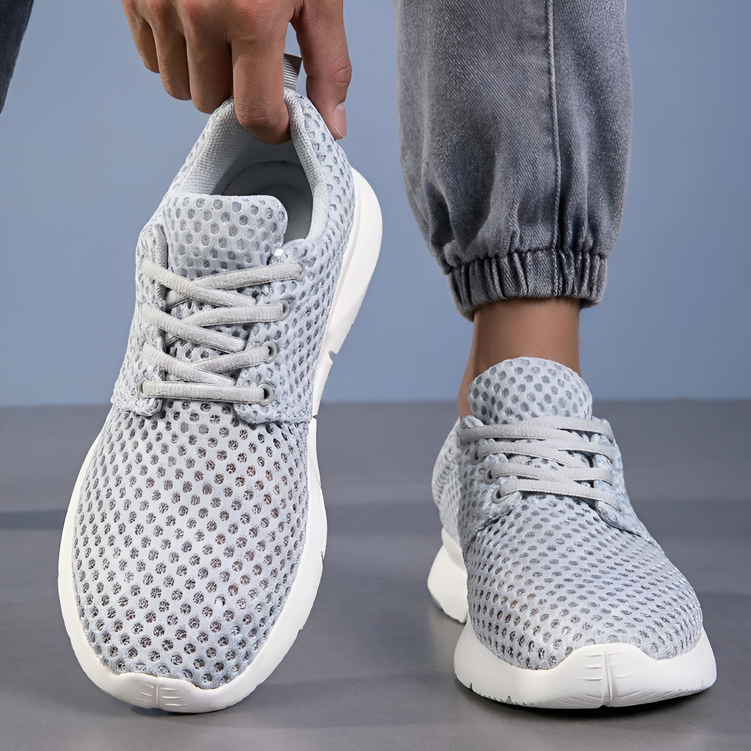 Summit Mesh Sneaker