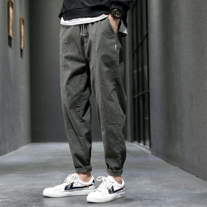 Foundry Tapered Jogger