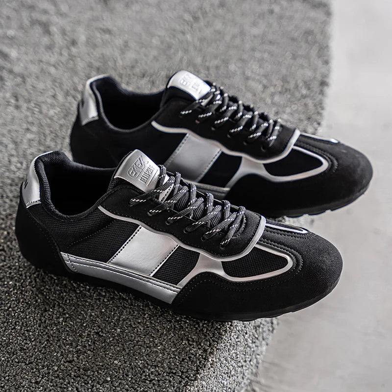 Brooks & Beck Vortex Retro Runner in Black - Side Profile 2